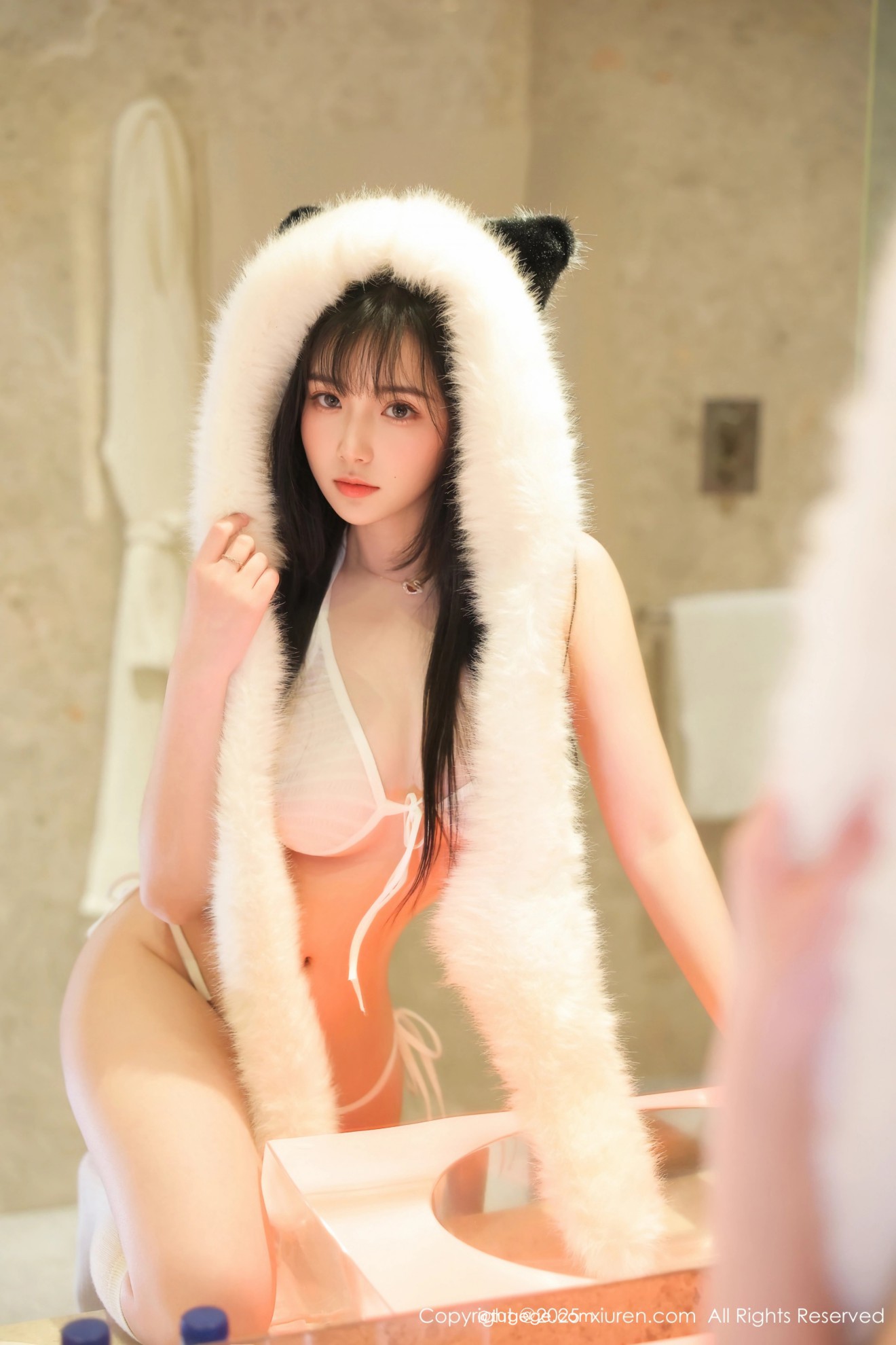 [XIUREN秀人网] 2025.05.21 NO.102303 软情 [51P]